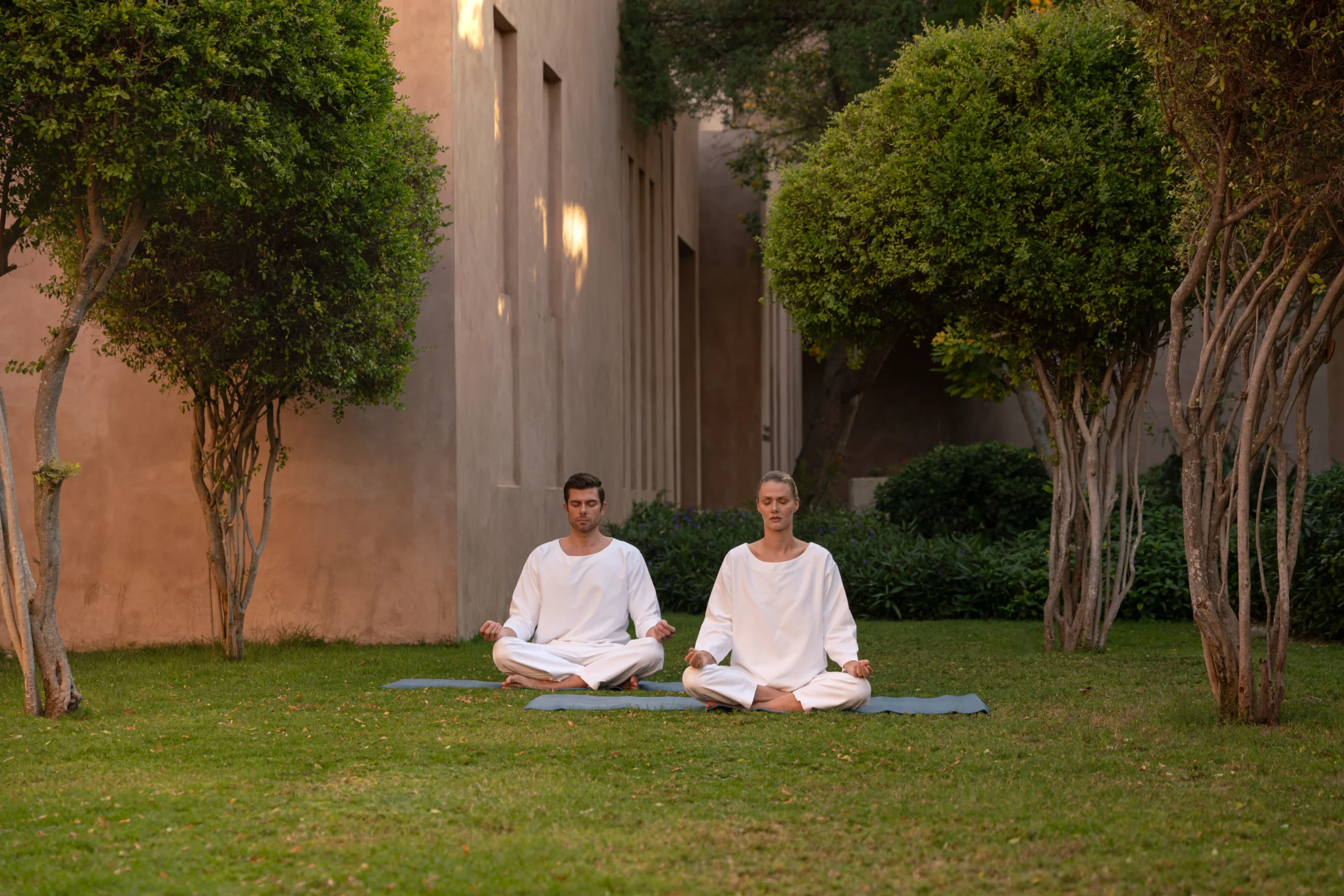 Emotional Liberation Through Bath Meditation: Practical Techniques